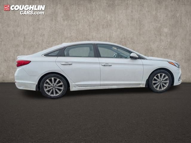 Used 2017 Hyundai Sonata Limited image 8
