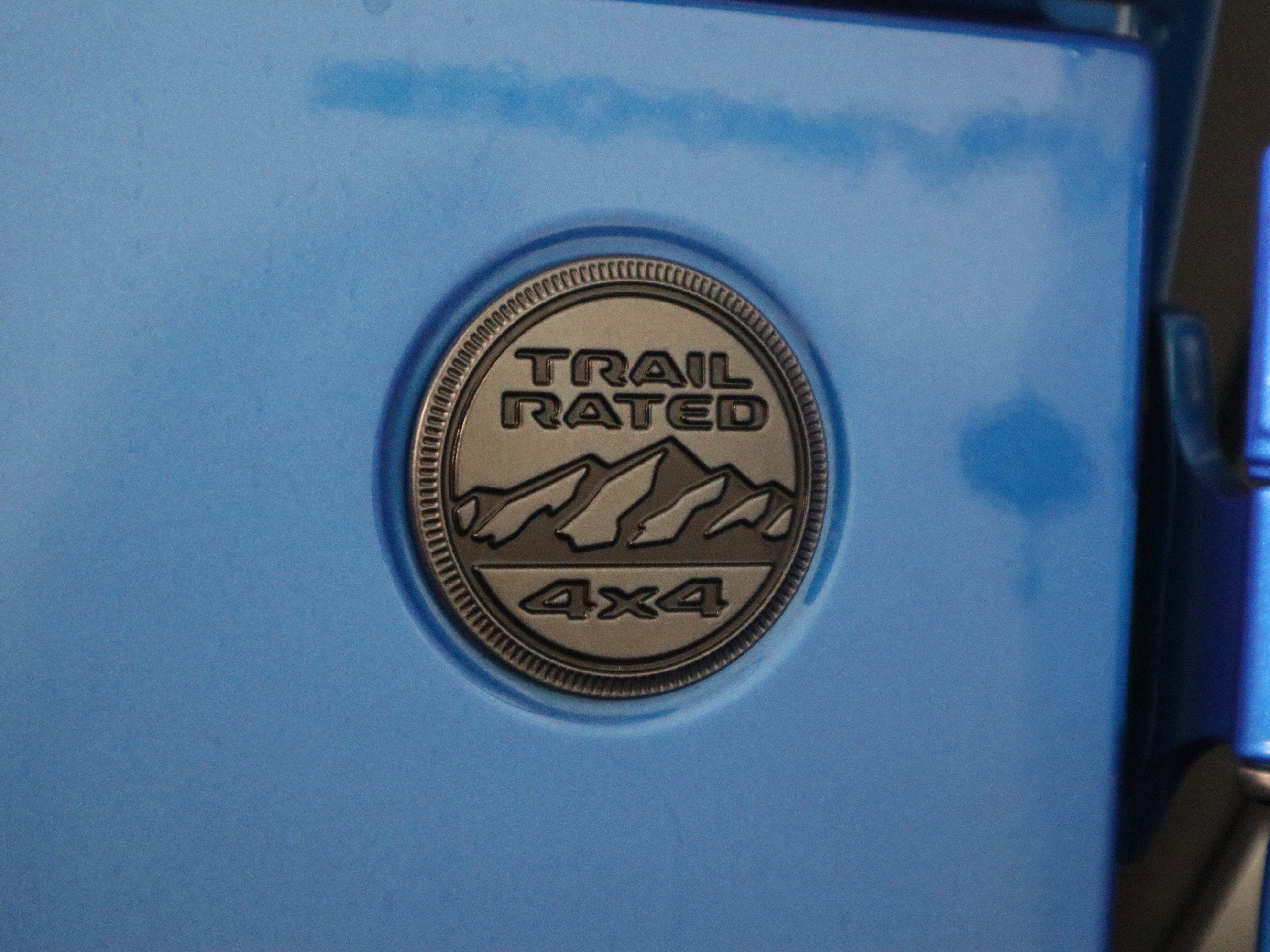 Used 2022 Jeep Gladiator Sport image 35