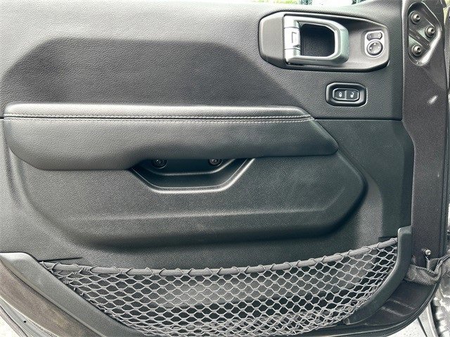 Used 2020 Jeep Wrangler Unlimited Sahara image 17