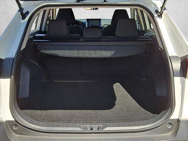 Used 2024 Toyota RAV4 LE AWD/4WD image 6