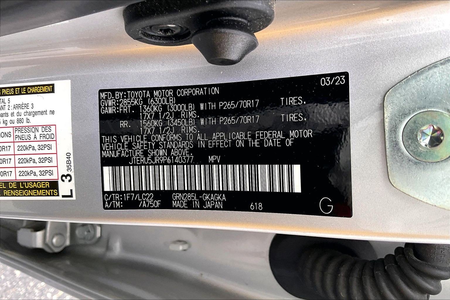 Used 2023 Toyota 4Runner TRD Off-Road Premium image 28