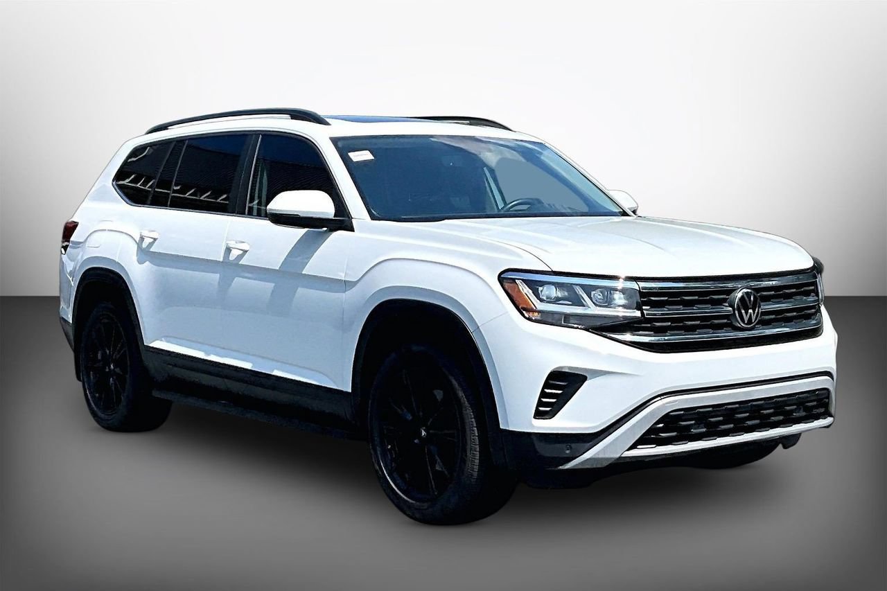 Used 2023 Volkswagen Atlas SE AWD/4WD image 2
