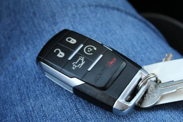 Used 2020 RAM 3500 Laramie image 28