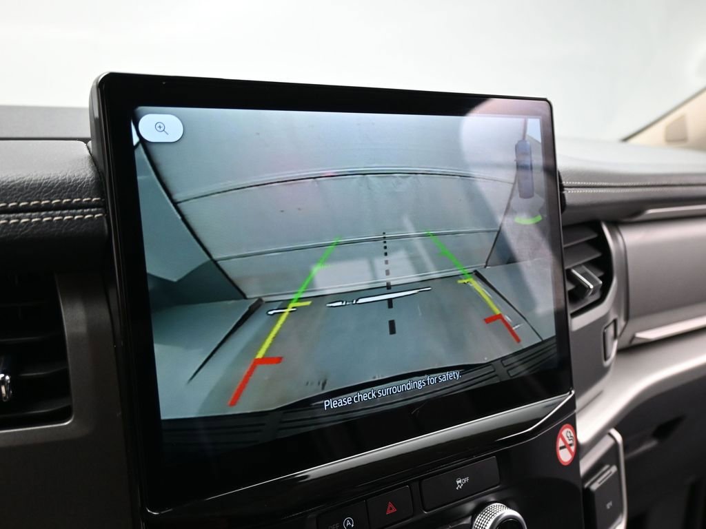 Certified 2024 Ford Expedition Max XLT image 17