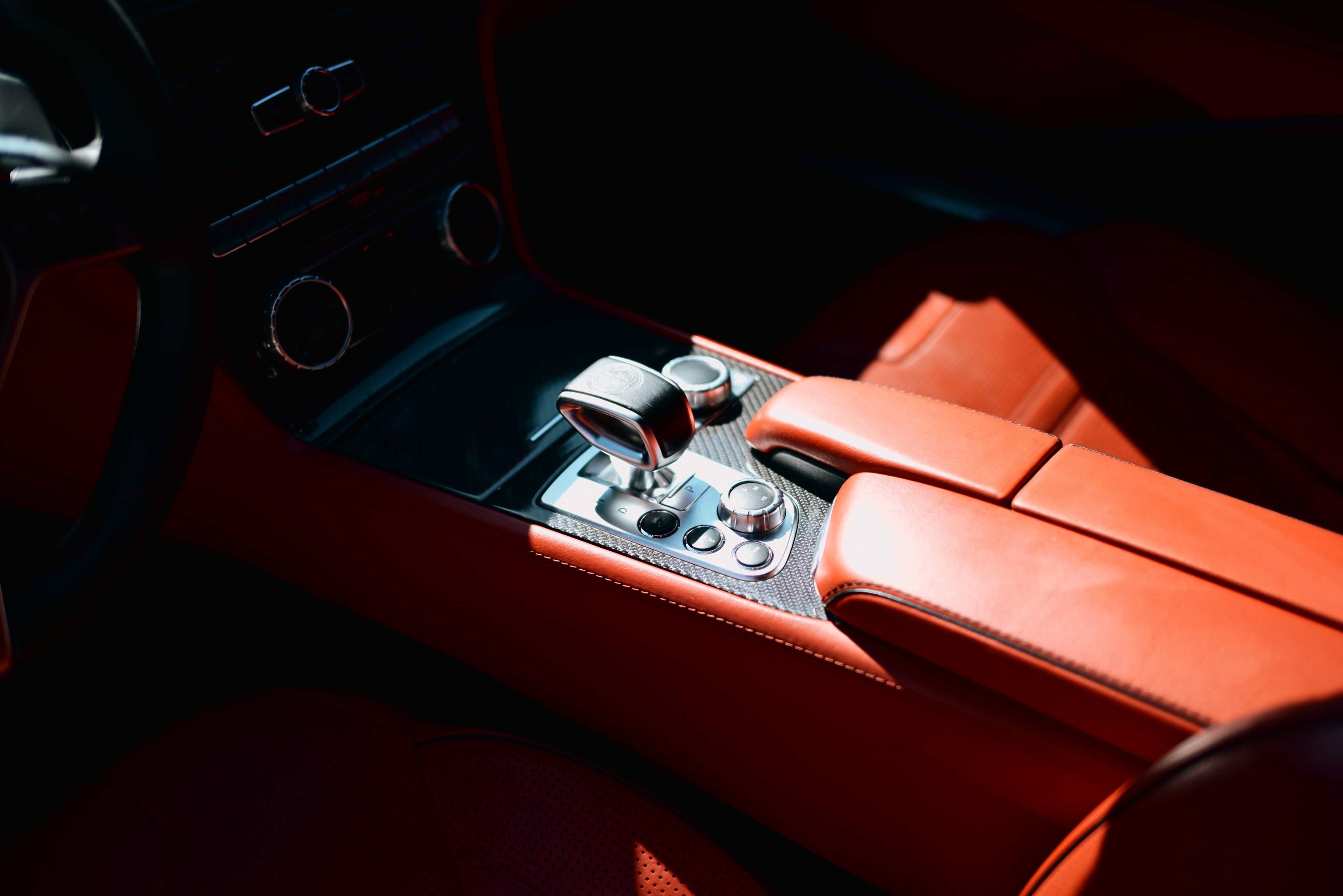 Used 2013 Mercedes-Benz SL 63 AMG image 10