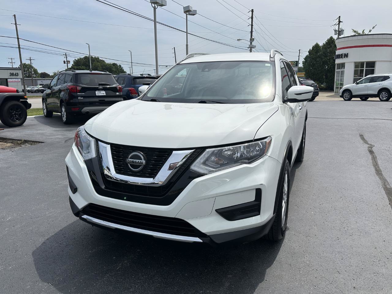 Used 2019 Nissan Rogue S w/ Special Edition Package AWD/4WD image 8