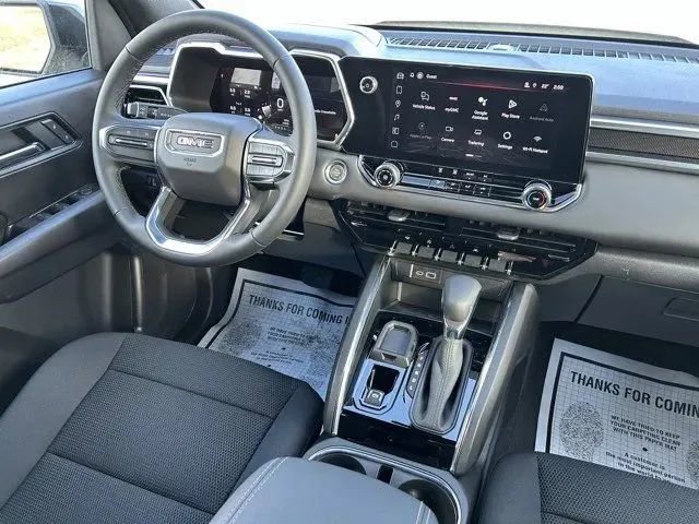 New 2026 GMC Canyon Elevation w/ LPO, Black Badging Package image 23