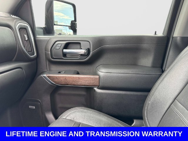 Used 2023 GMC Sierra 3500 Denali w/ Denali Ultimate Package AWD/4WD image 25