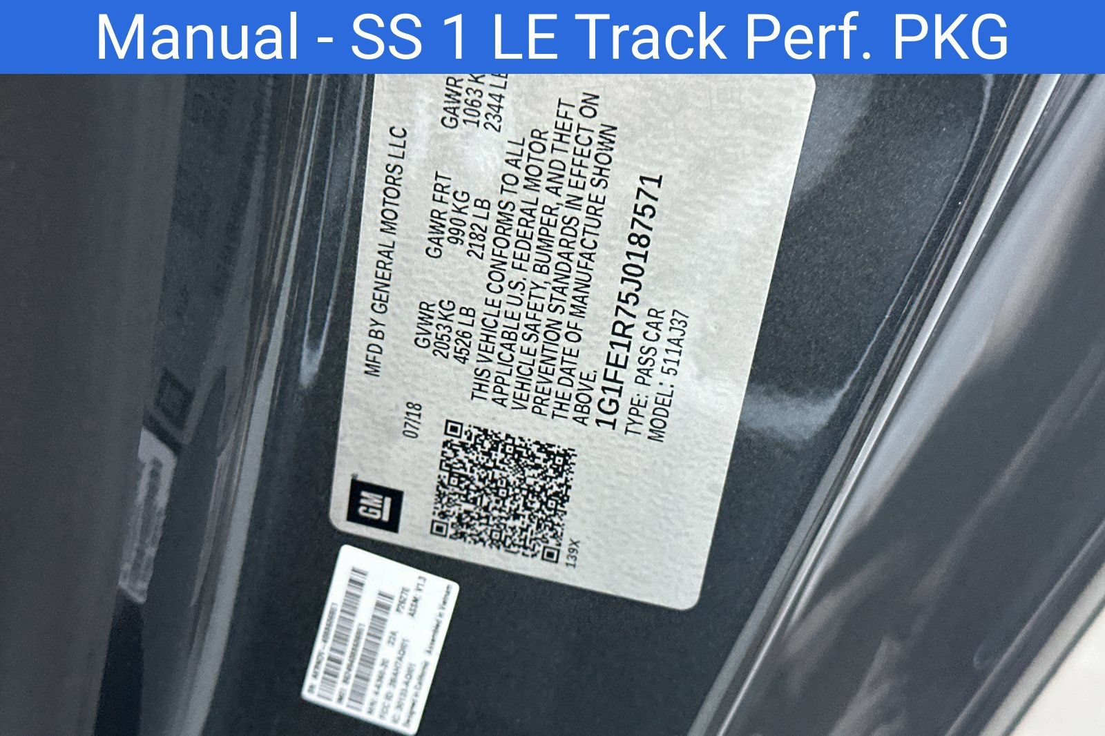 Used 2018 Chevrolet Camaro SS RWD image 37