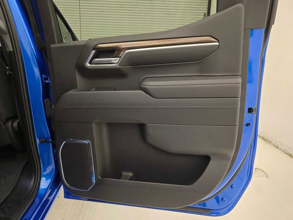 New 2025 Chevrolet Silverado 1500 LT w/ Z71 Off-Road Package image 42