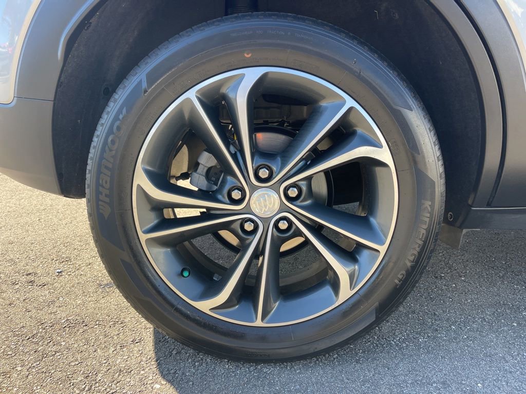 Used 2023 Buick Encore GX Select image 28