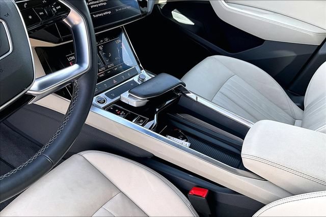 Used 2024 Audi Q8 e-tron Premium AWD/4WD image 14
