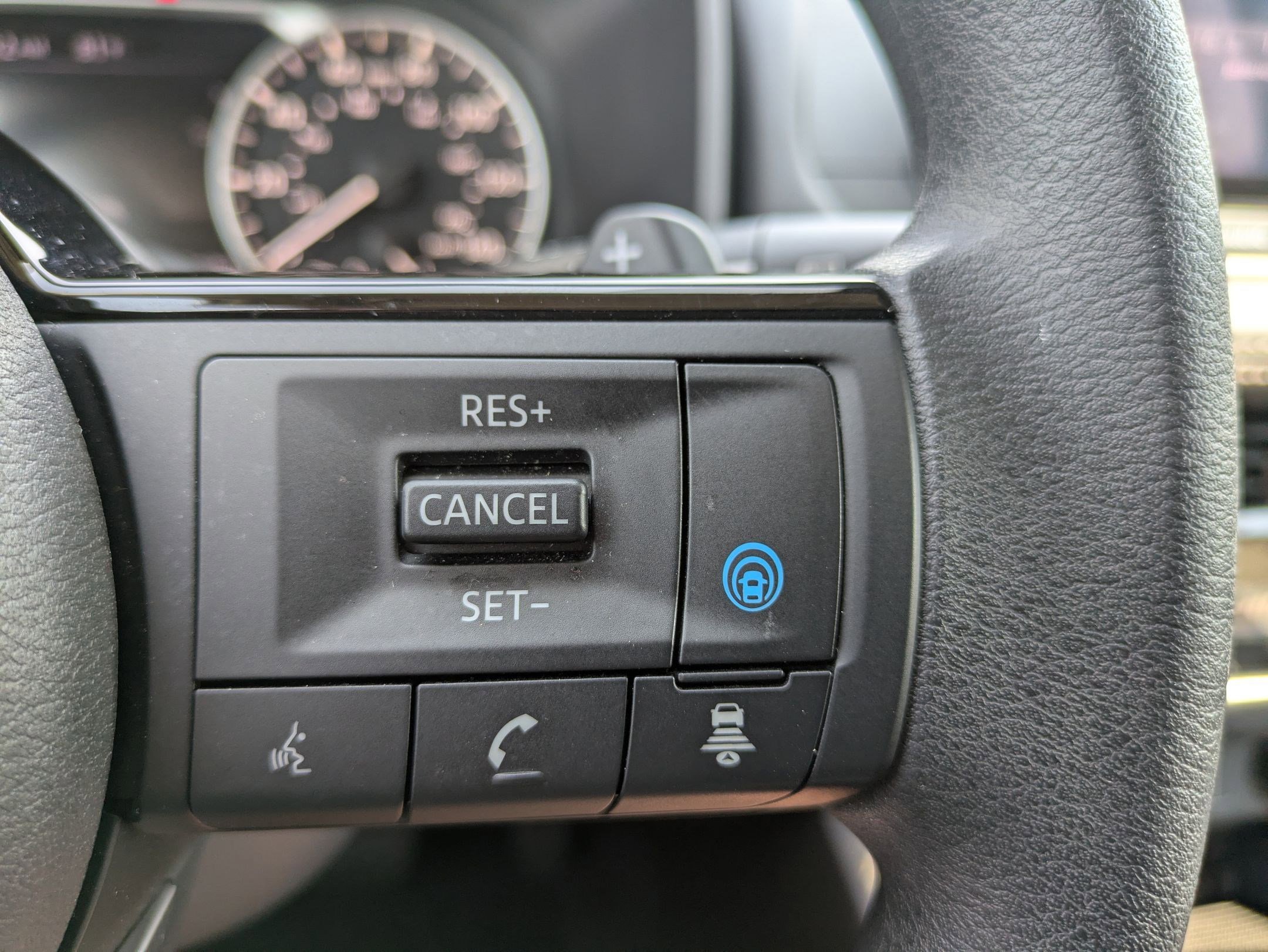 Certified 2023 Nissan Rogue SV FWD image 19