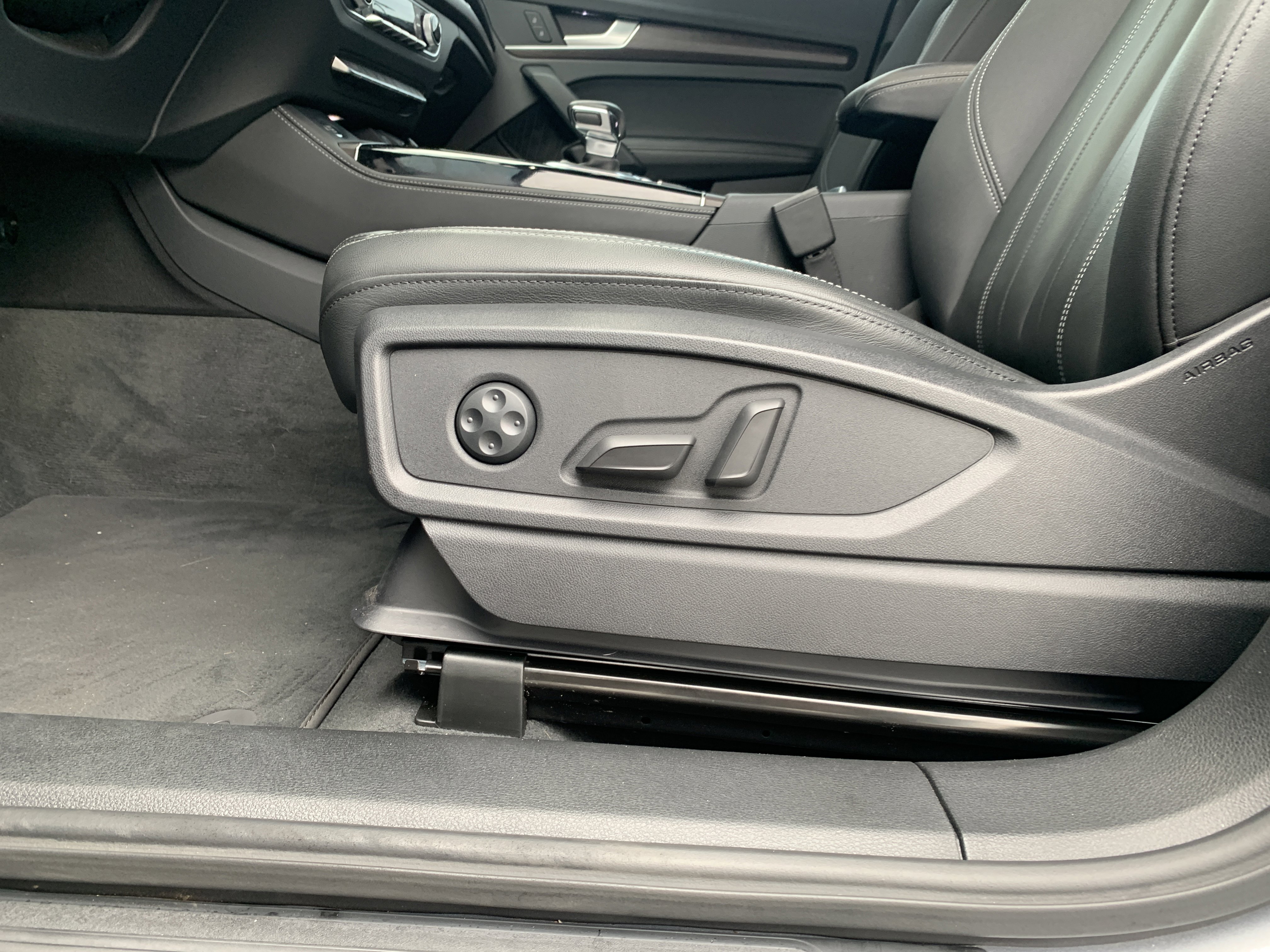 Certified 2022 Audi Q5 2.0T Premium Plus w/ Premium Plus Package image 30