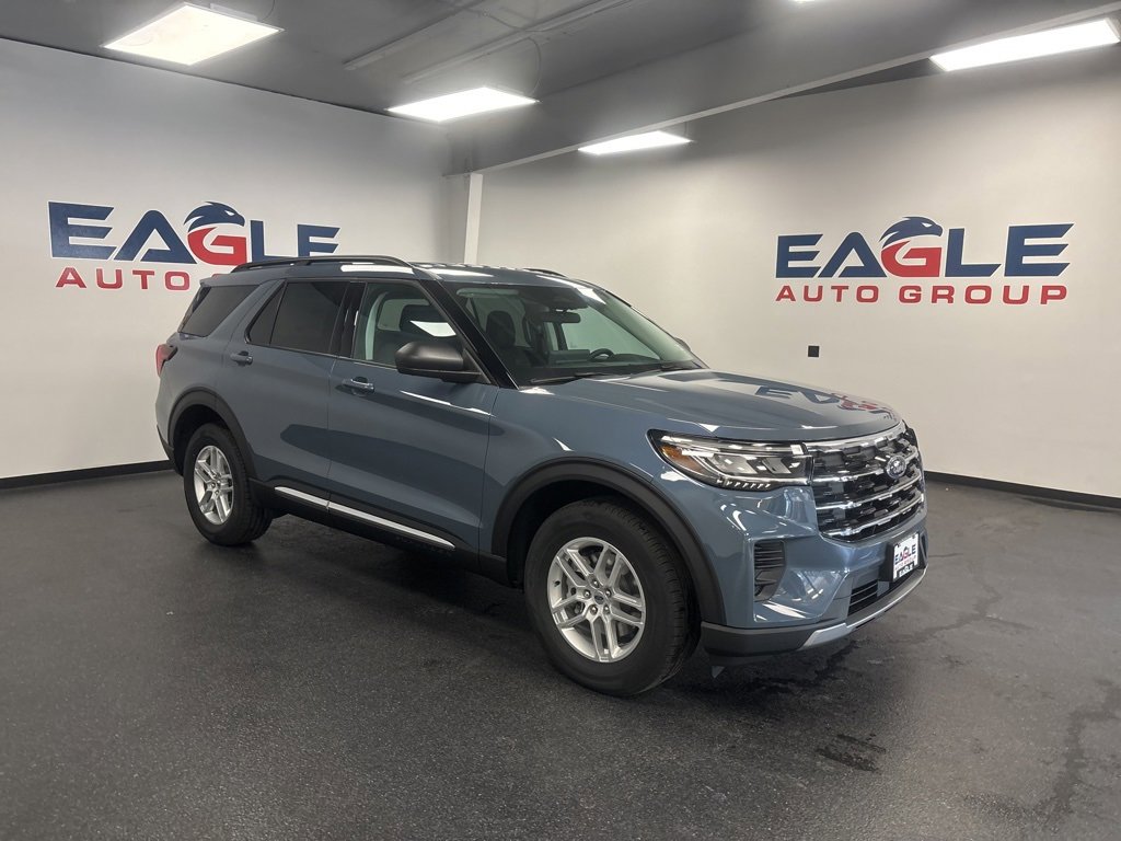 New 2025 Ford Explorer Active image 1