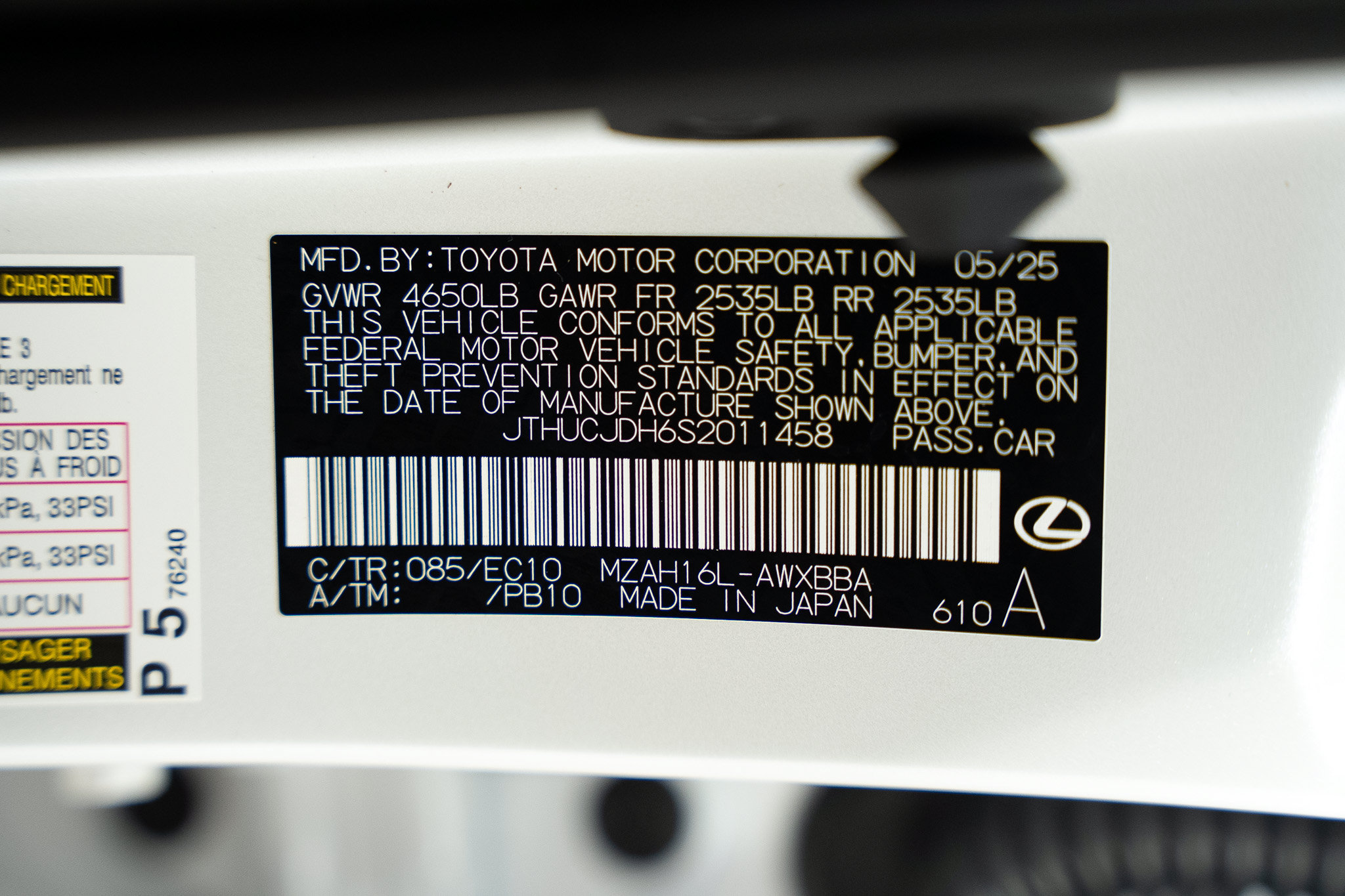 Used 2025 Lexus UX 300h AWD w/ Accessory Package (Z1) image 40