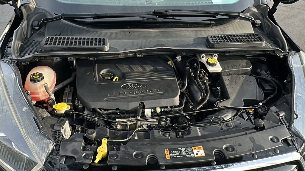 Used 2018 Ford Escape SE w/ SE Sport Appearance Package image 30