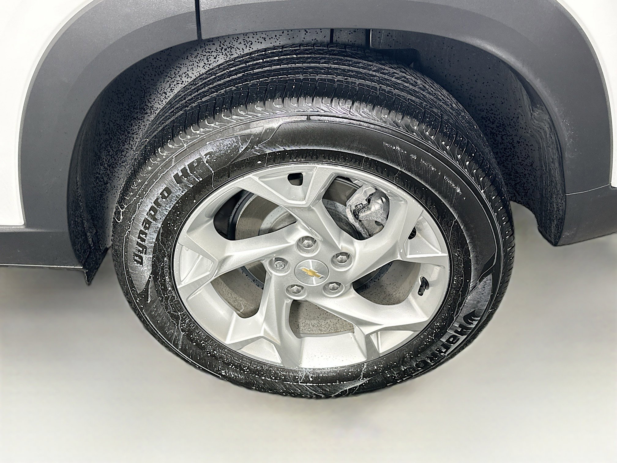 Used 2025 Chevrolet Trax LS w/ LS Convenience Package image 11