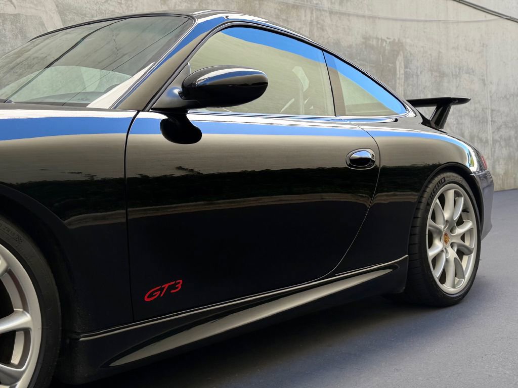 Used 2004 Porsche 911 GT3 RWD image 35