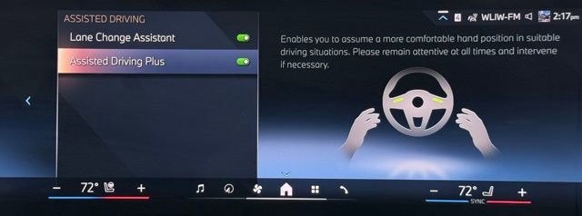 Used 2025 BMW 330i xDrive Sedan w/ M Sport Package image 44