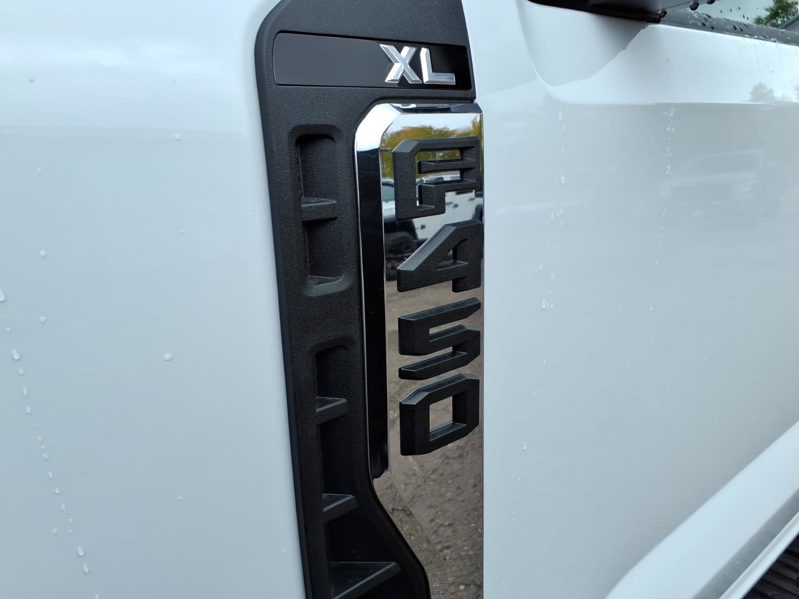 Used 2026 Ford F450 XL w/ XL Chrome Package AWD/4WD image 2