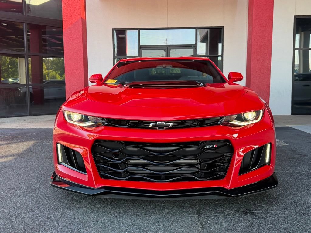 Used 2018 Chevrolet Camaro ZL1 RWD image 3