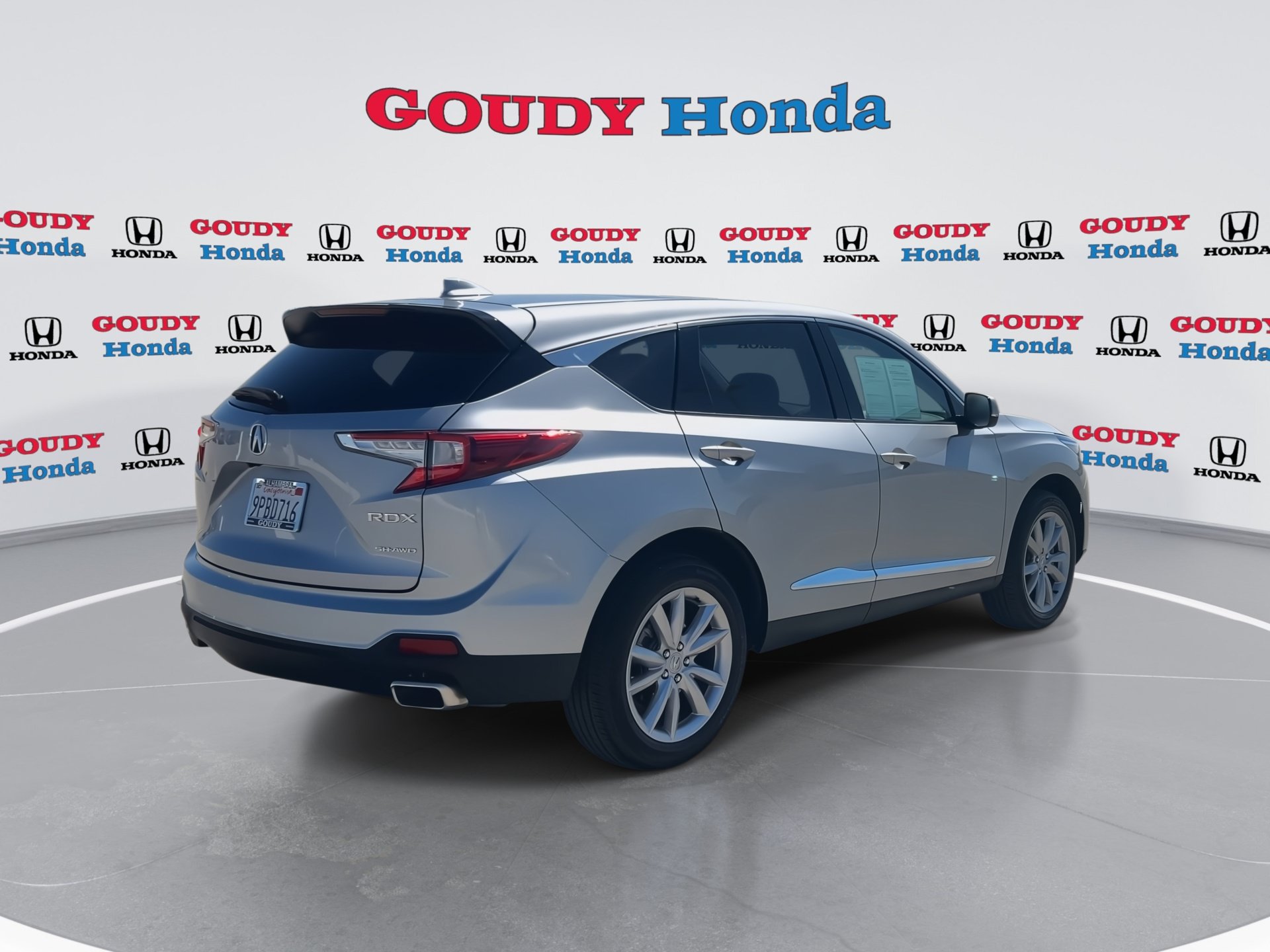 Used 2024 Acura RDX SH-AWD image 8