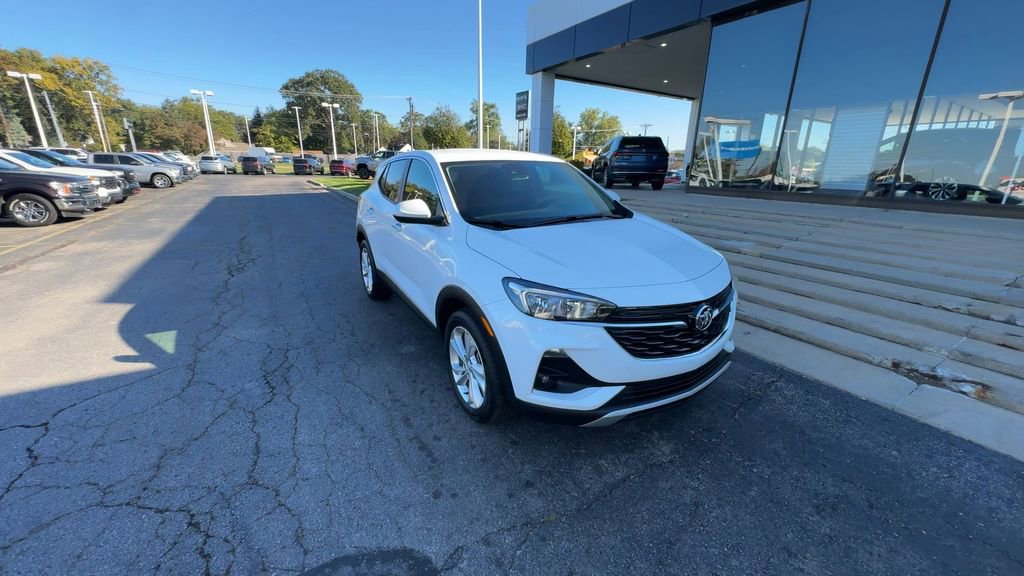 Certified 2022 Buick Encore GX Preferred w/ Cold Weather Comfort Package image 2