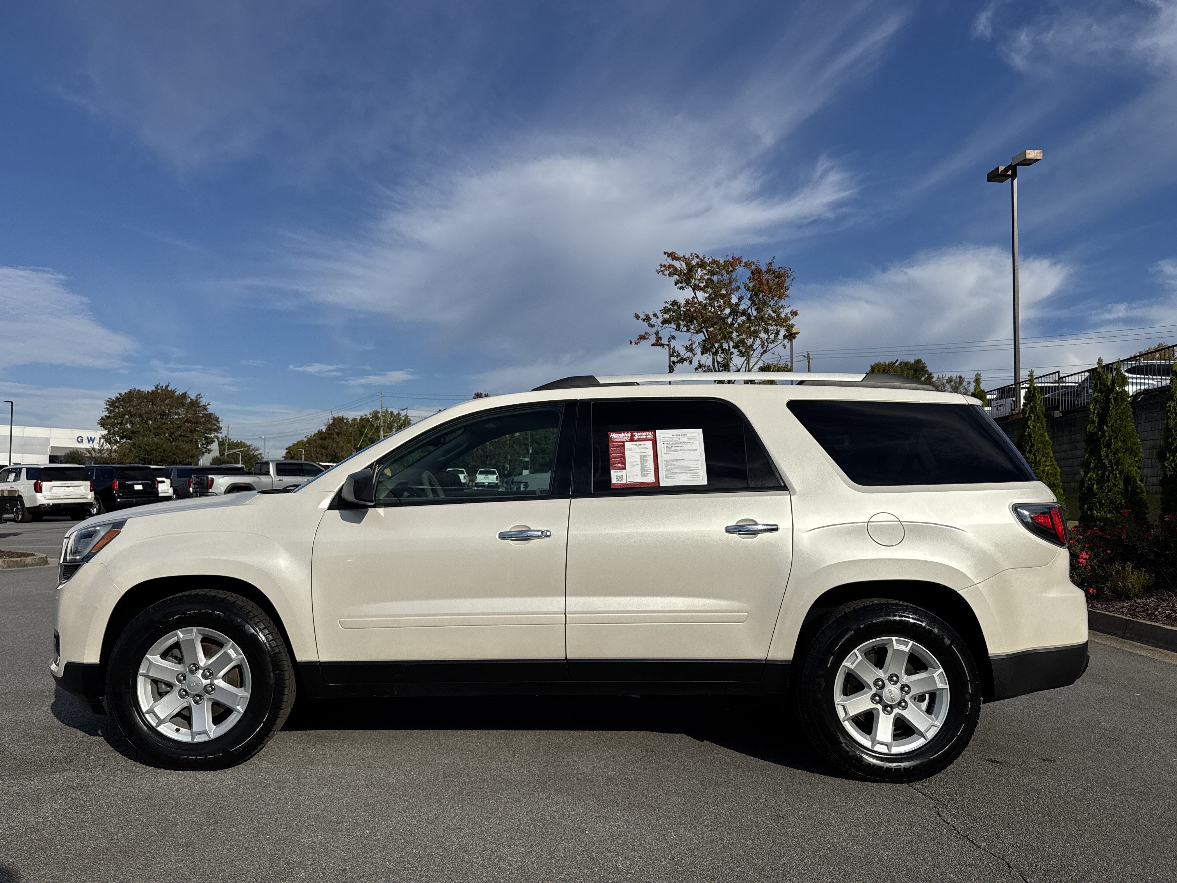 Used 2014 GMC Acadia SLE FWD image 7