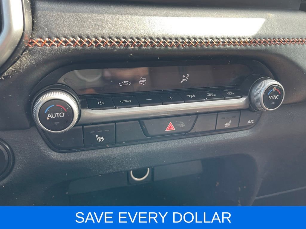 Used 2023 MAZDA CX-50 Meridian Edition w/ Weather Package AWD/4WD image 12