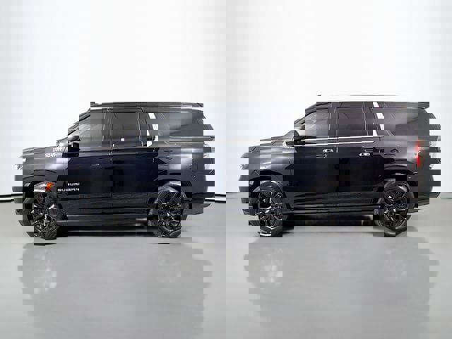 Used 2023 Chevrolet Suburban High Country w/ LPO, Illumination Package image 6