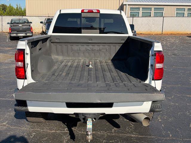 Used 2017 GMC Sierra 3500 Denali w/ Duramax Plus Package AWD/4WD image 11