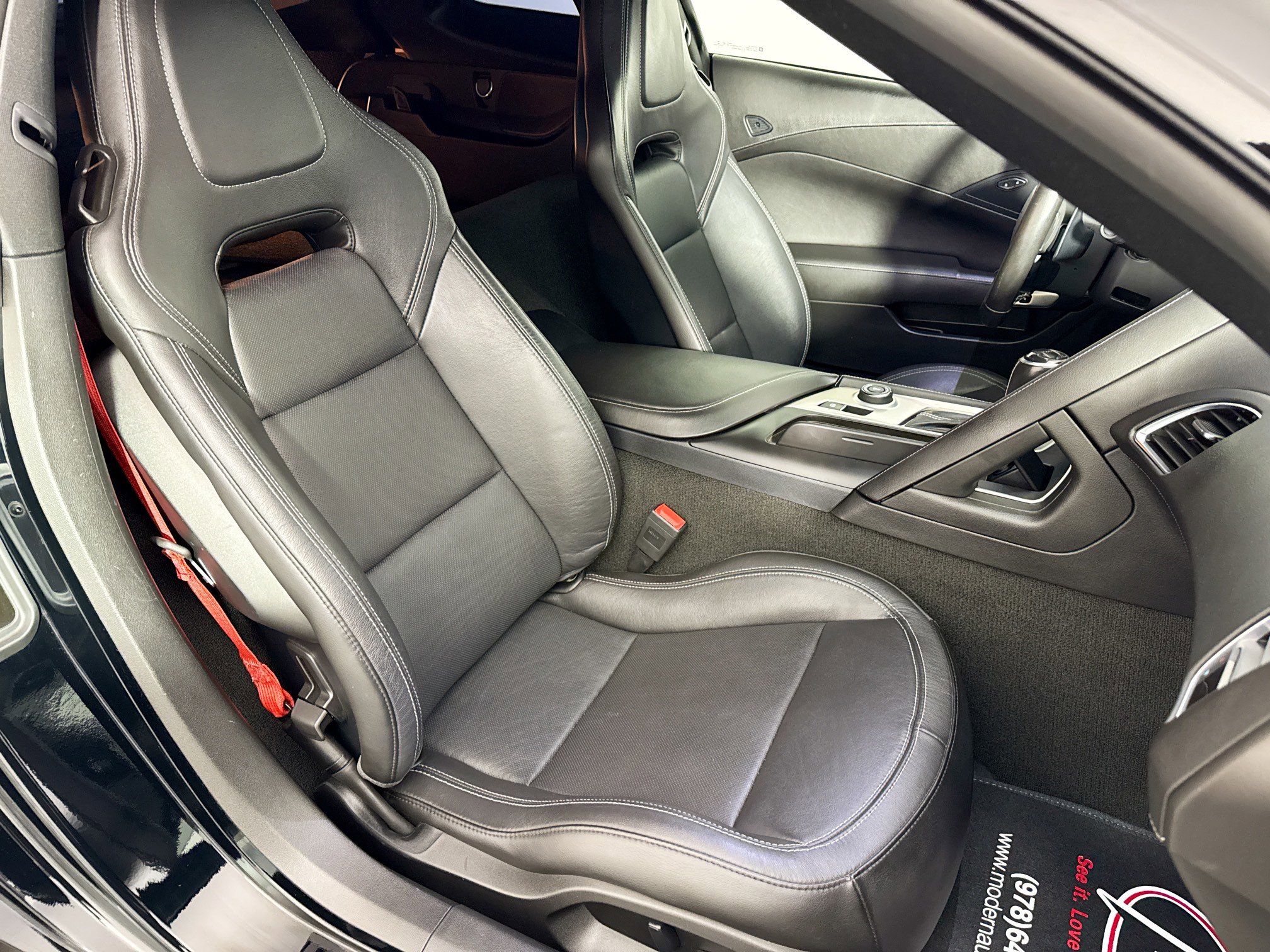 Used 2019 Chevrolet Corvette Z06 RWD image 31