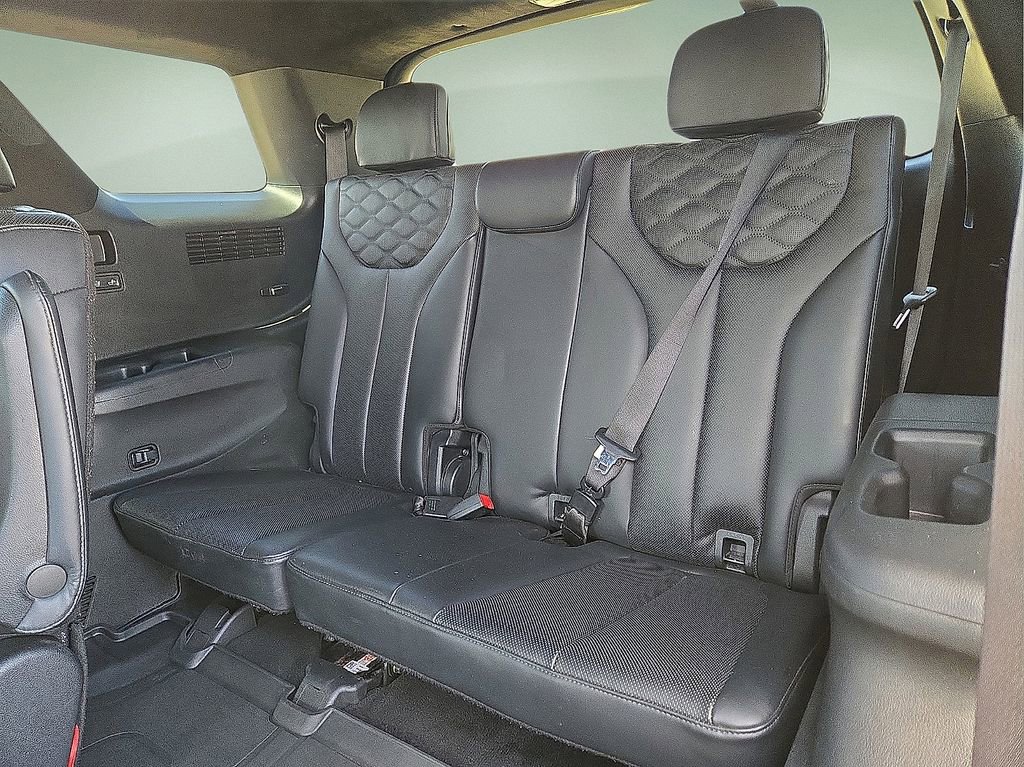 Used 2021 Hyundai Palisade Calligraphy image 13