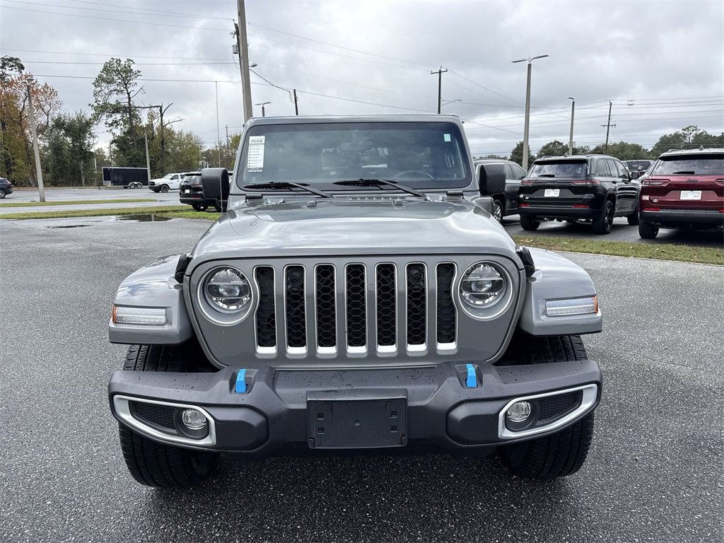 Used 2022 Jeep Wrangler Unlimited Sahara w/ Cold Weather Group image 8