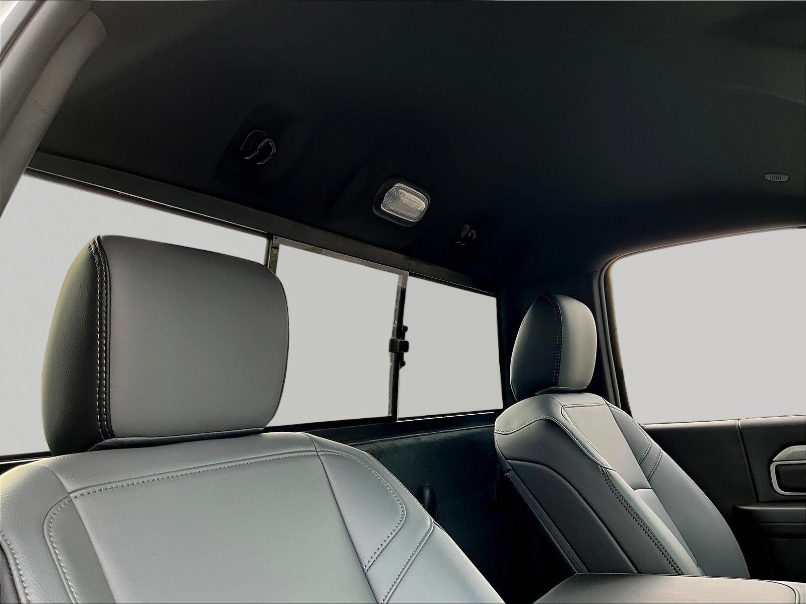 New 2026 RAM 3500 Tradesman AWD/4WD image 11