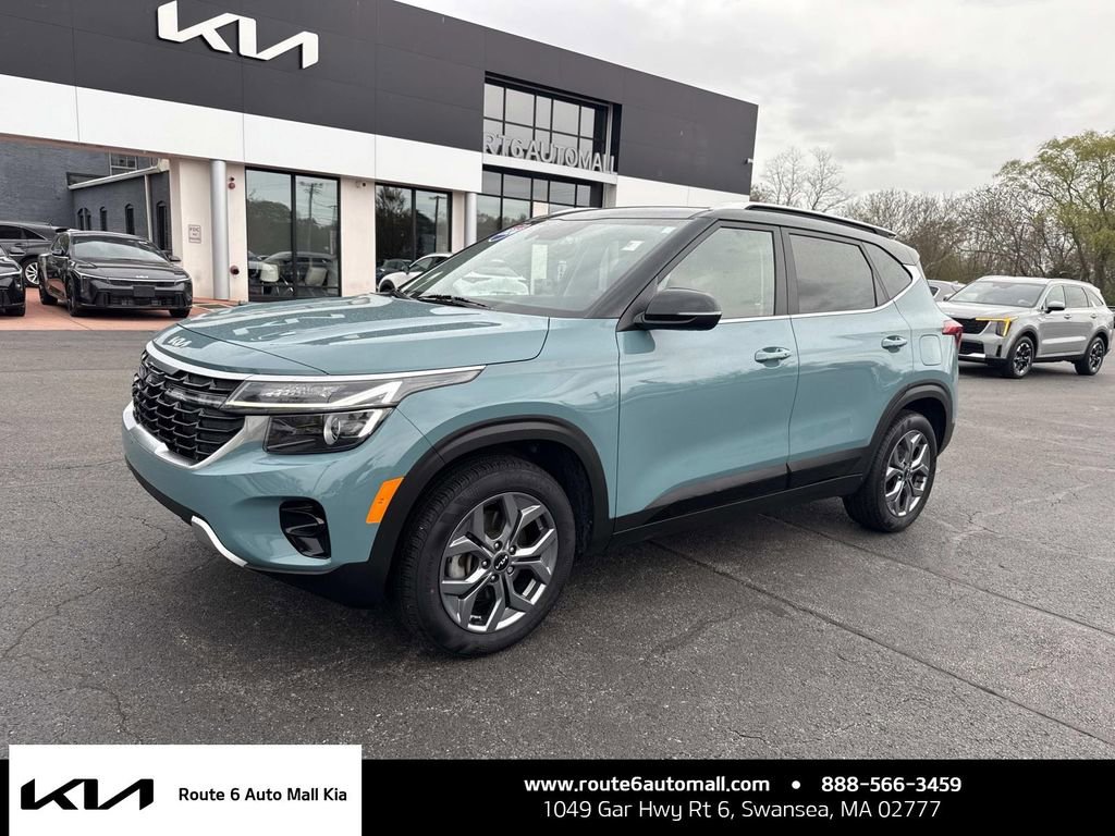 Used 2024 Kia Seltos S AWD/4WD image 1