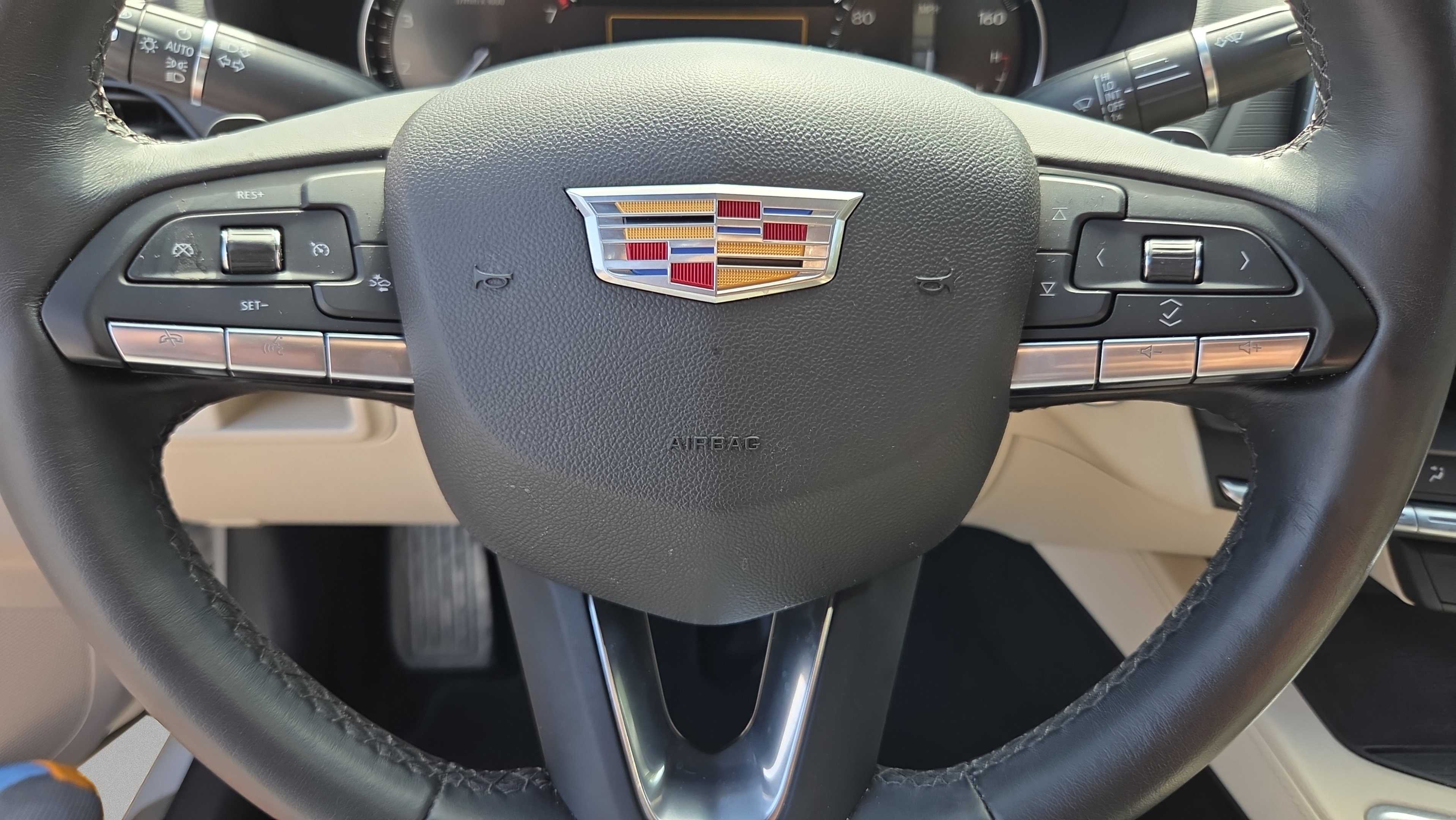 Certified 2025 Cadillac CT4 Luxury RWD image 23