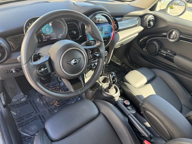 Used 2022 MINI Cooper S image 16