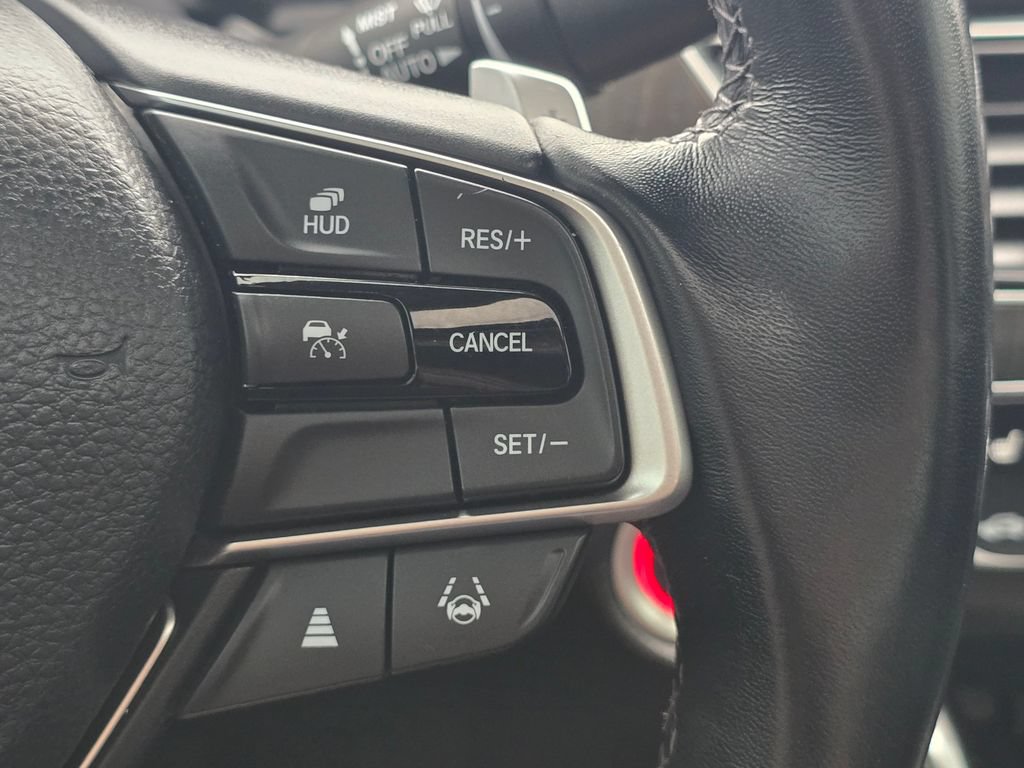 Used 2021 Honda Accord Touring image 31