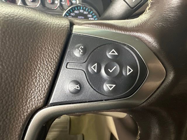 Used 2019 Chevrolet Suburban LT w/ Luxury Package image 14