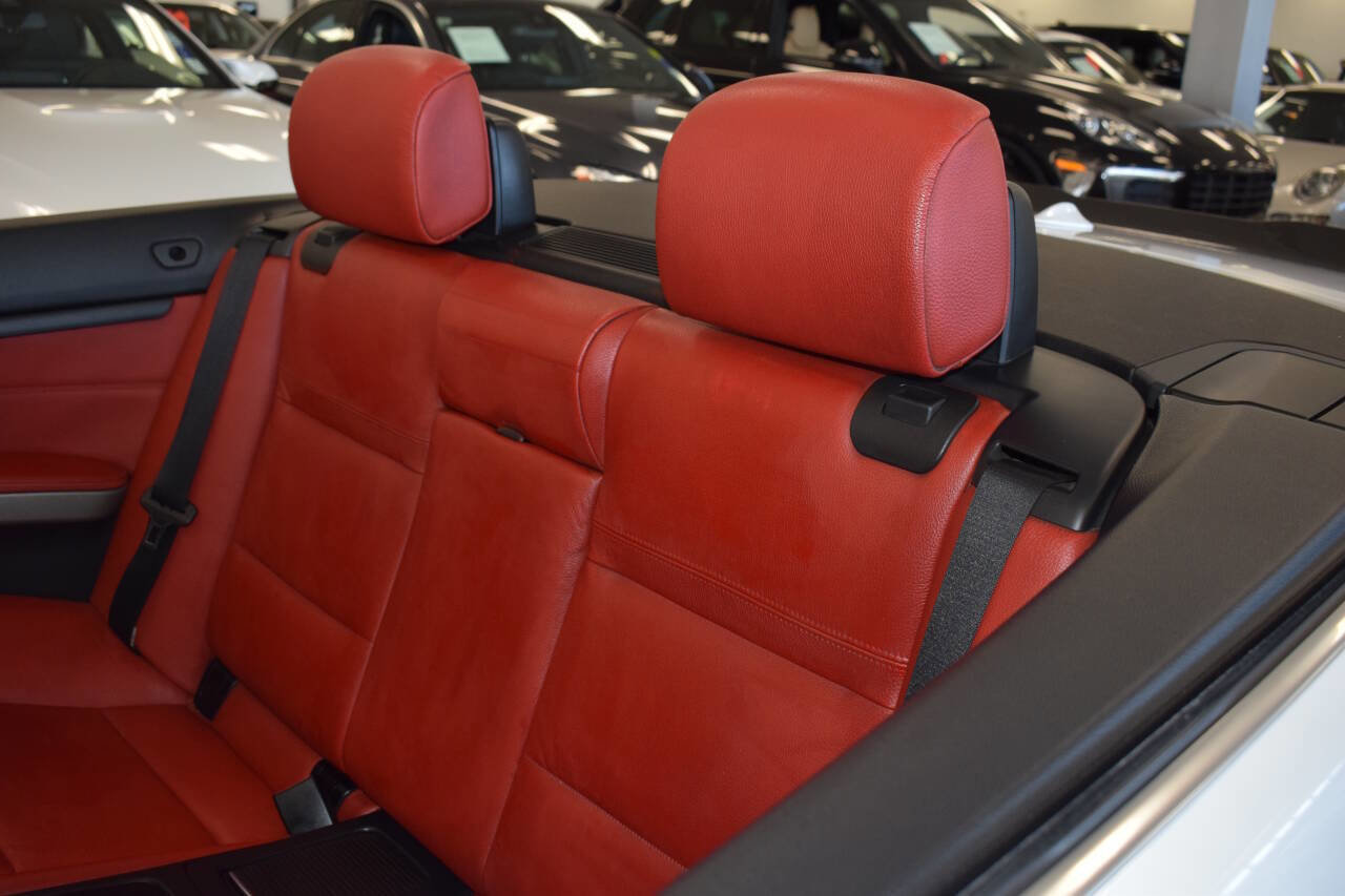 Used 2013 BMW 335is Convertible image 18