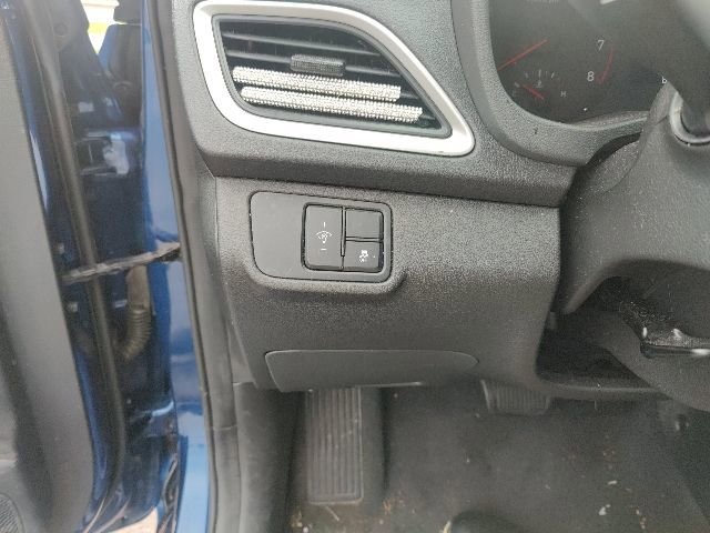 Used 2019 Hyundai Accent SE FWD image 21