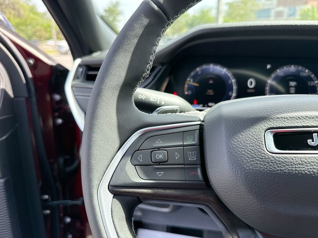 New 2026 Jeep Grand Cherokee L 4WD image 14