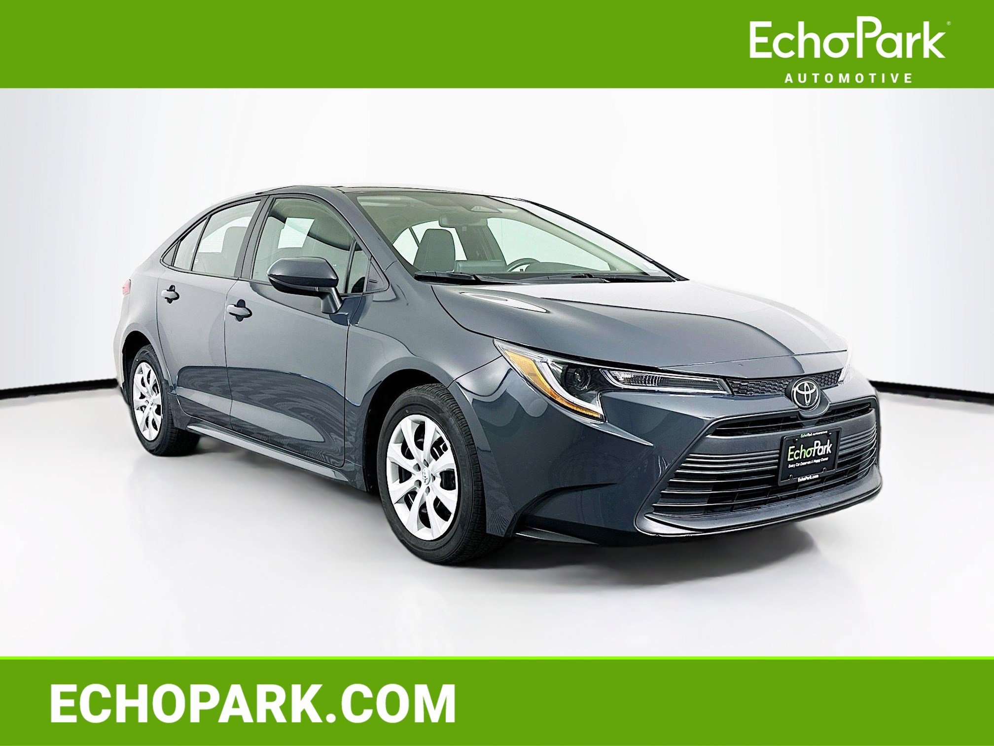 Used 2024 Toyota Corolla LE image 1