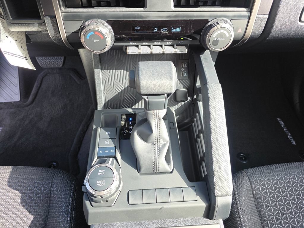 New 2026 Toyota 4Runner SR5 AWD/4WD image 29