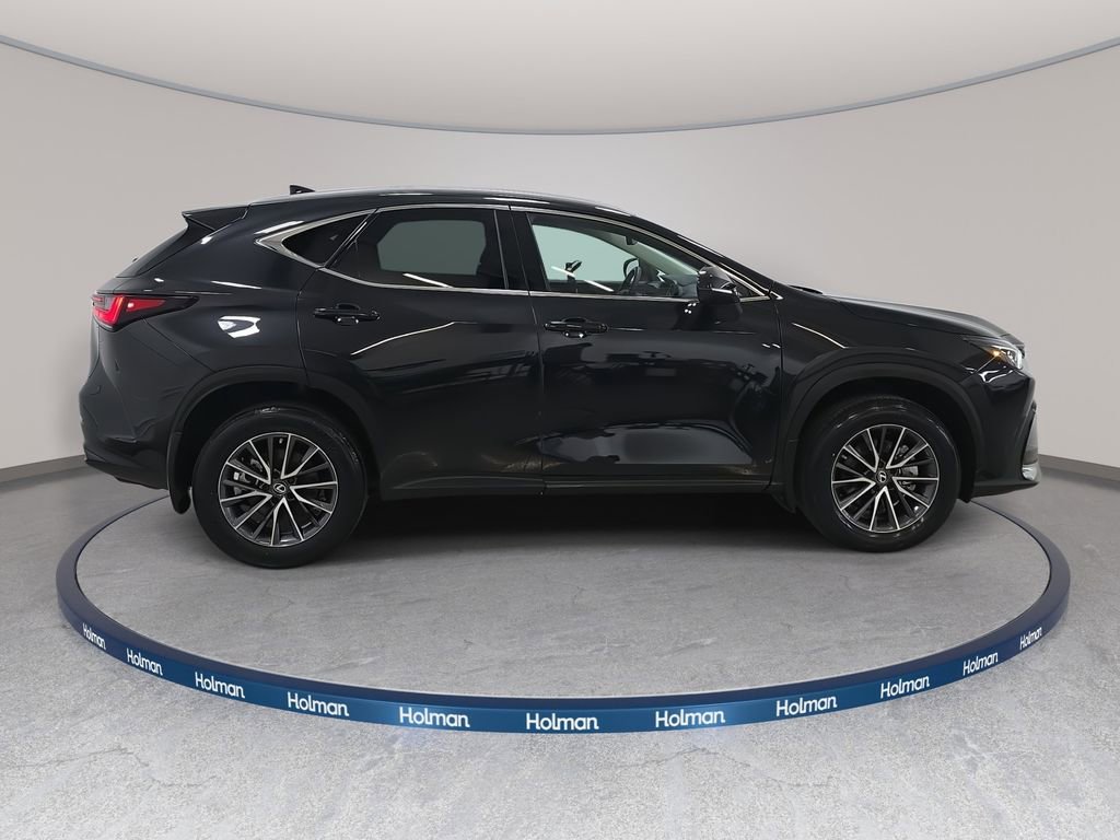Used 2022 Lexus NX 350 AWD image 5