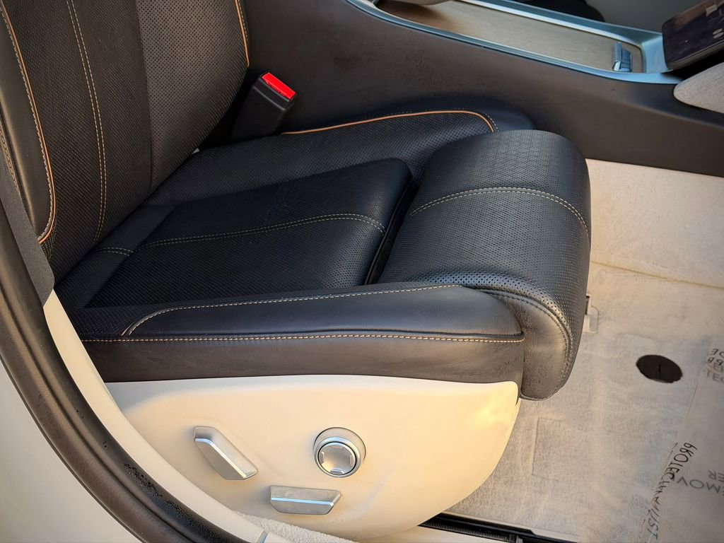 Used 2023 Lucid Air Grand Touring image 17