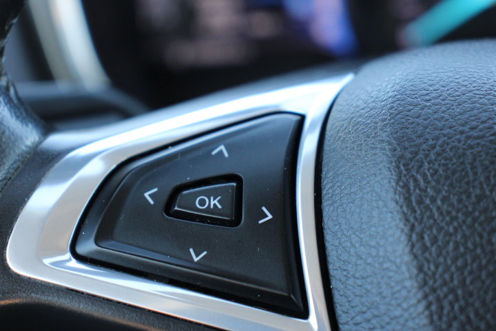 Used 2014 Ford Fusion Energi SE w/ Driver Assist Package image 24