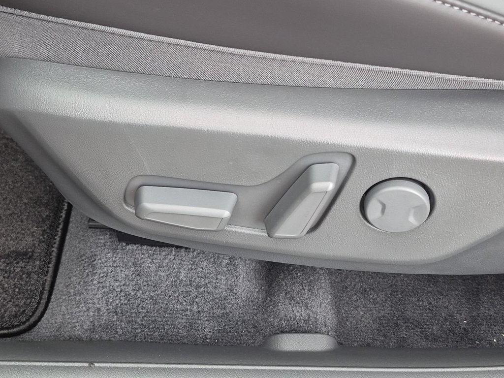 New 2027 Kia EV3 Wind w/ Wind Fwd Nightfall Package image 35